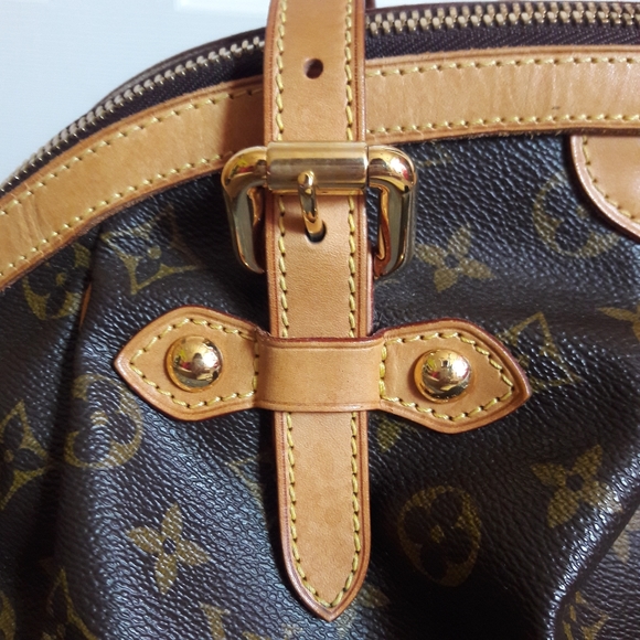 TRADED ⤠Sharing ⤠Louis Vuitton Tivoli GM - Picture 8 of 15